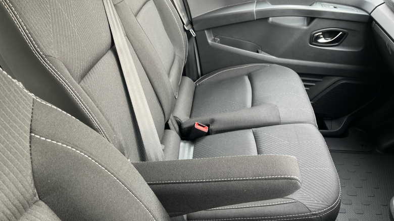 Renault Trafic Swb Diesel SL30 Blue dCi 150 Extra [Safety] Van